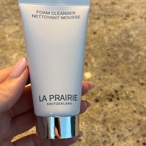 La Prairie Foam Cleanser - Nettoyant Mousse.